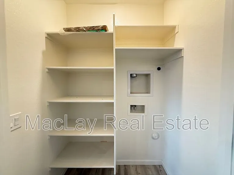 2372 E Dust Devil Dr — Photo 27