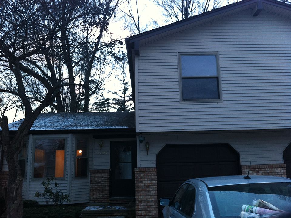 1st image of 26926 Campau Ln