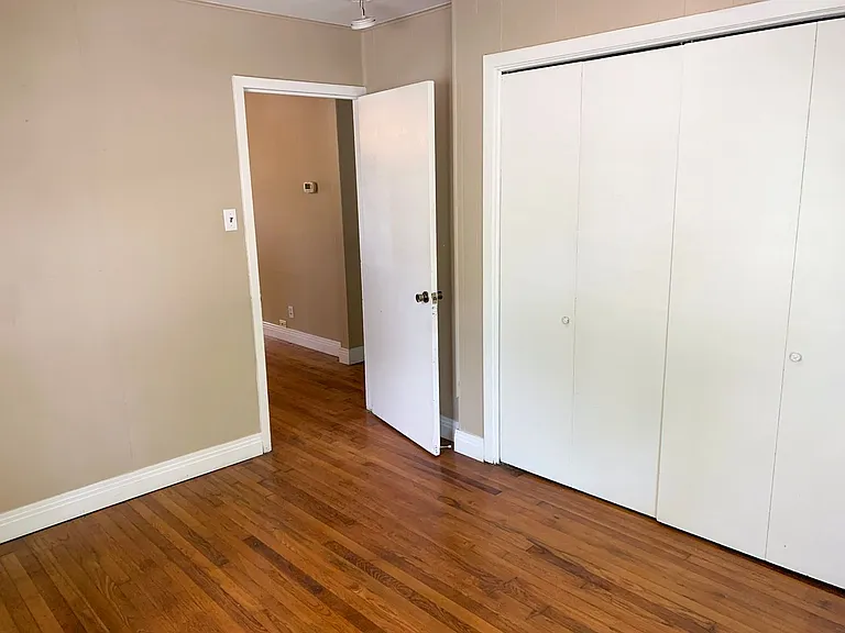 1002 W Saint Johns Ave — Photo 17