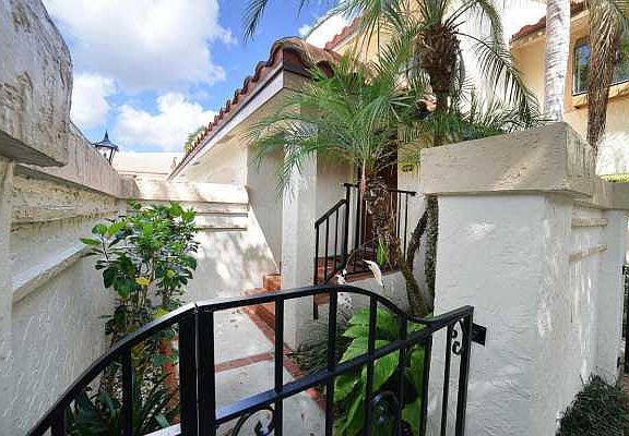 Home For Sale In Boca Pointe