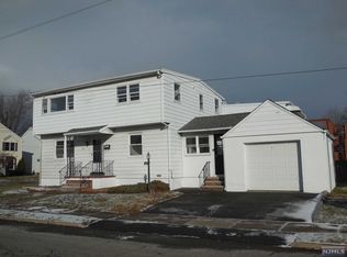 54 Memorial Pl, Elmwood Park, NJ 07407