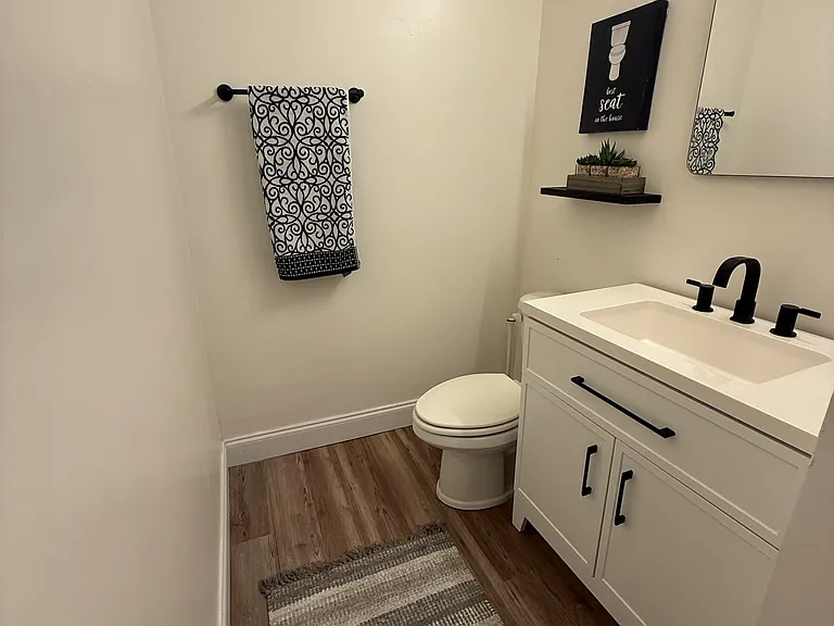 1369 Ellis Trace Dr W — Photo 9