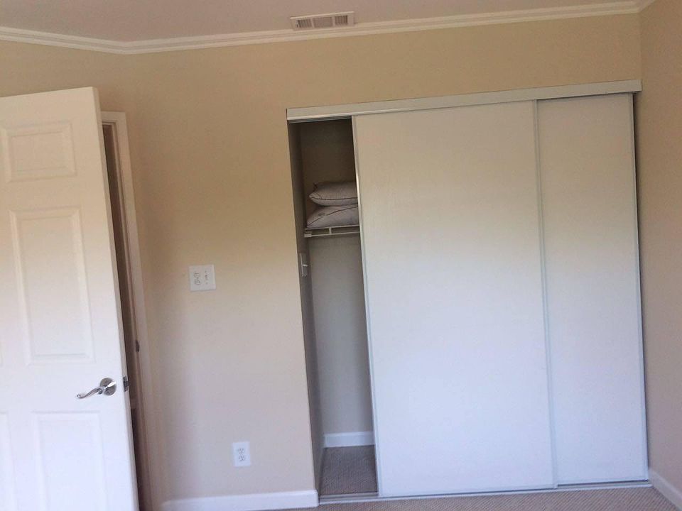 2nd image of 4860 Balboa Way