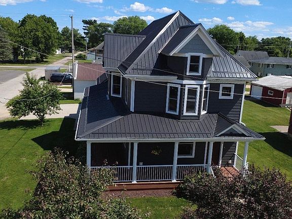 2nd image of 290 Main St NE