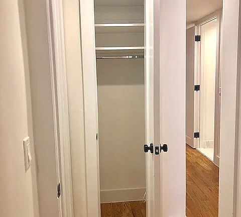 5th image of 1066 Lafayette Ave #1