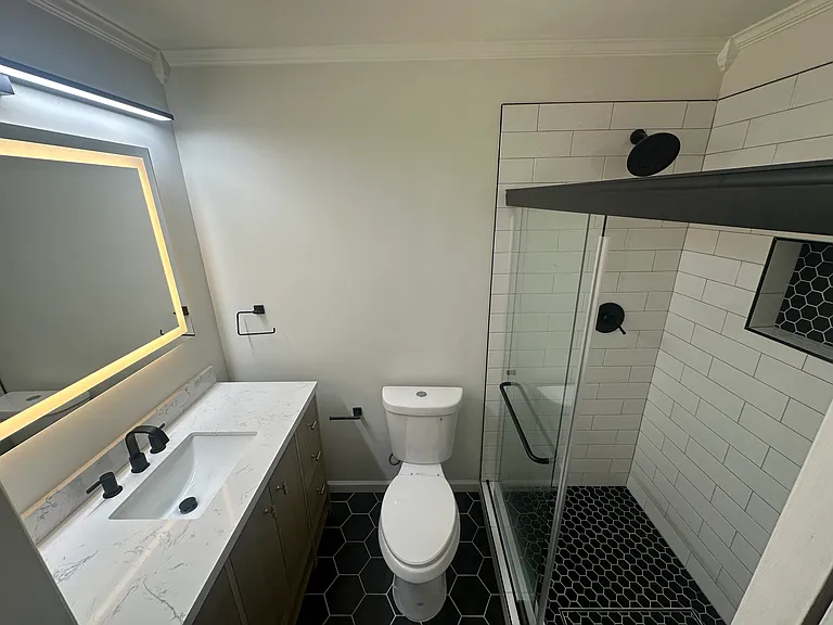 4823 Arlington Dr — Photo 24