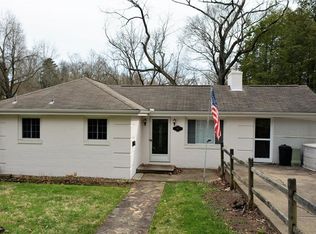 141 Glenfield Dr, Pittsburgh, PA 15235