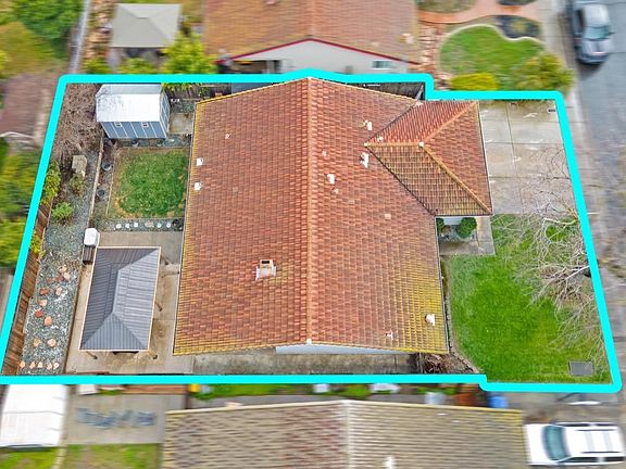 5th image of 3600 Jordanolo Dr