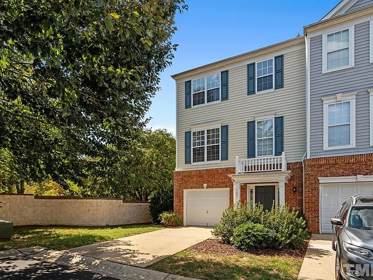 7001 Wheat Mill Pl — Photo 2