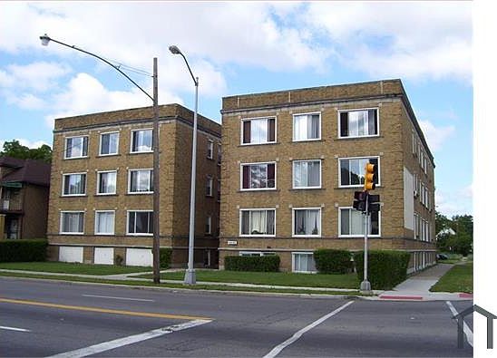 2nd image of 15395 Linwood St #101