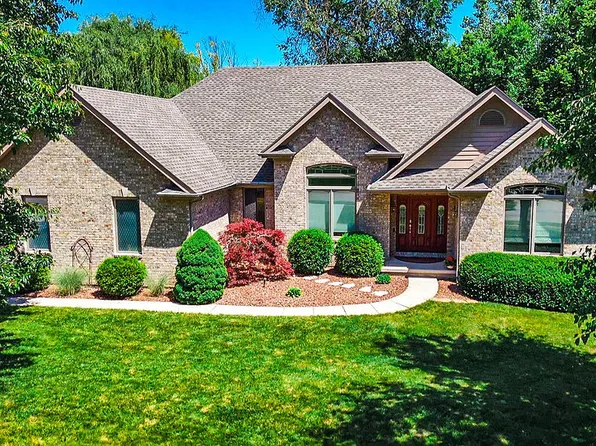 1271 Oakleaf Dr, Dayton, OH 45434