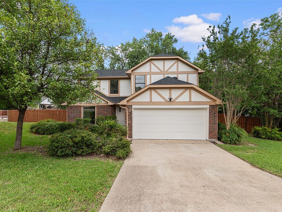 1st image of 2713 Francisco Dr