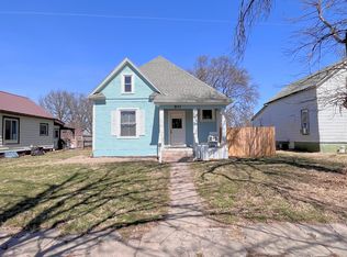 811 W Summit Ave, Shenandoah, IA 51601