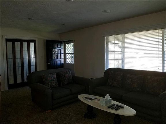 2nd image of 340 Call Ave