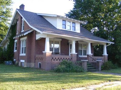 206 E Franklin Ave, Owensville, MO, 65066