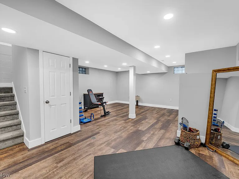 2702 Bridge Ave — Photo 34