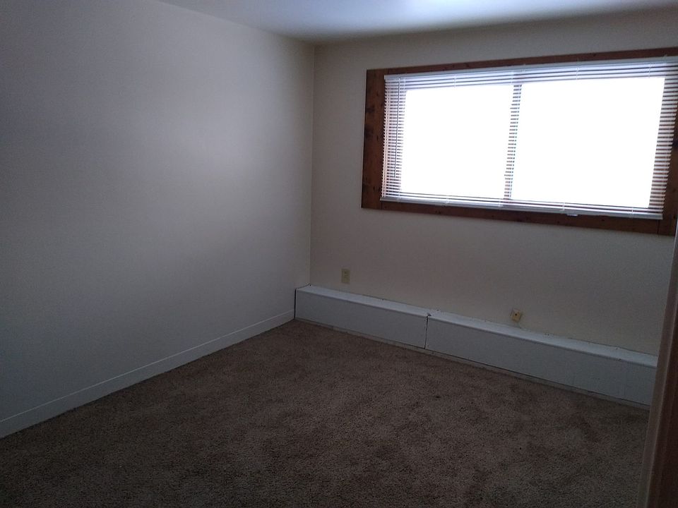 Alpine Apartments 212 NE 3rd Ave Grand Rapids MN Zillow