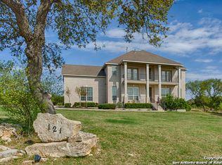 121 Oyster Spgs, Canyon Lake, TX 78133