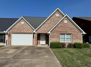 1411 Rutherford St, Union City, TN 38261