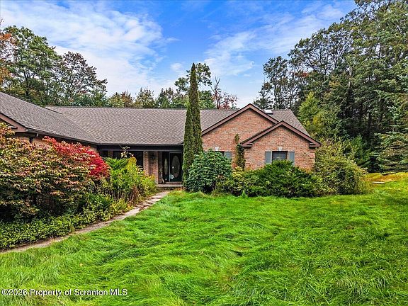 2nd image of 2273 Green Rd