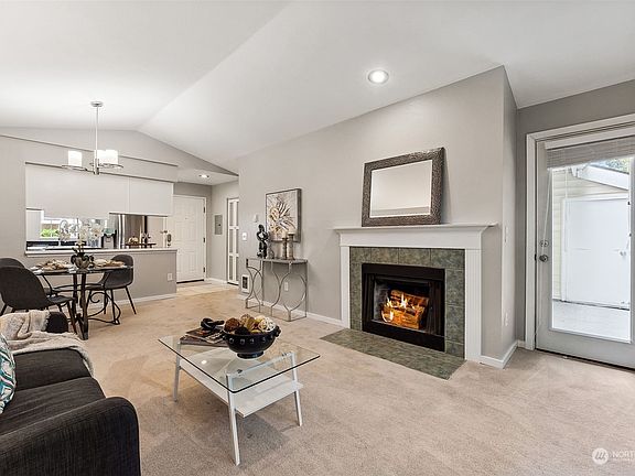 2nd image of 2670 118th Ave Avenue SE #9-302
