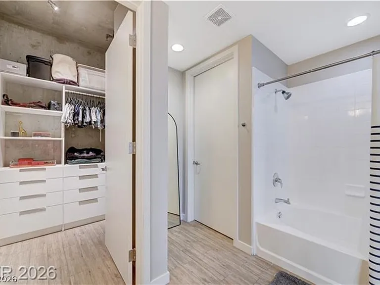 353 E Bonneville Ave #581 — Photo 18