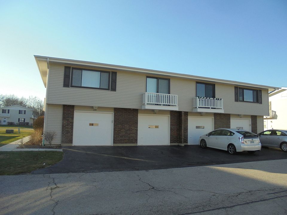 1st image of 128 Pocasset Ct #120