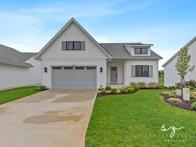 686 Stonebriar Cir, Grandville, MI, 49418