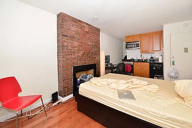 Rented by J Misrahi Realty Corp