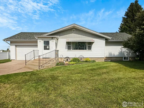 618 S Washington Ave, Haxtun, CO 80731