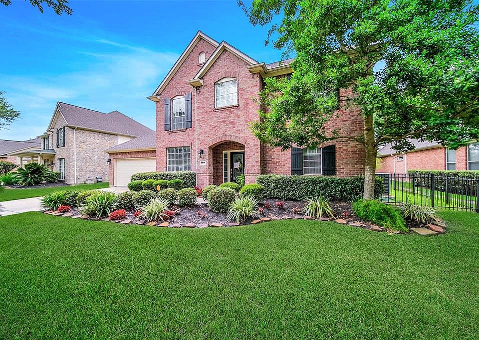 1st image of 5914 Corinthian Park Dr