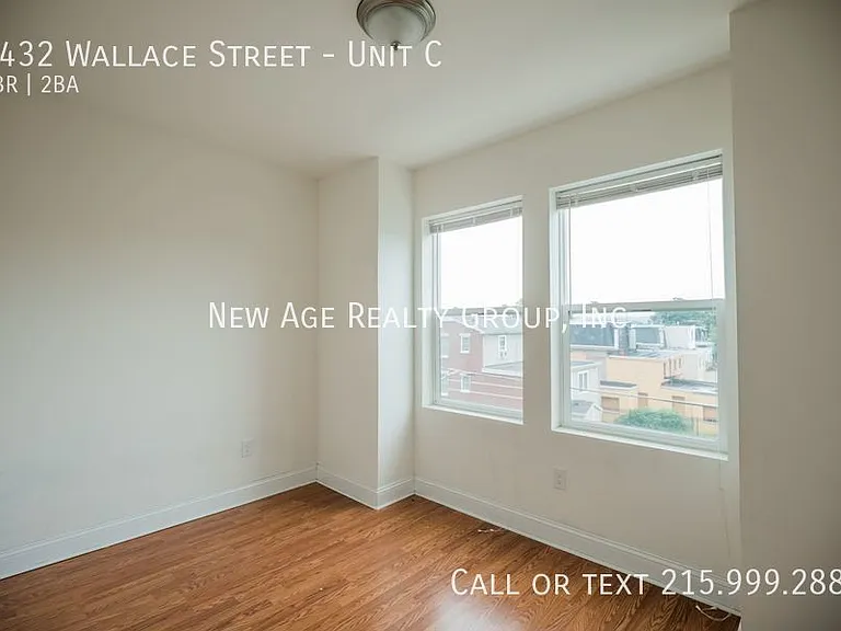 3432 Wallace St #C — Photo 4