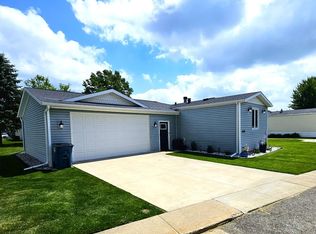 5689 Hawthorn St #173, Kalamazoo, MI 49009