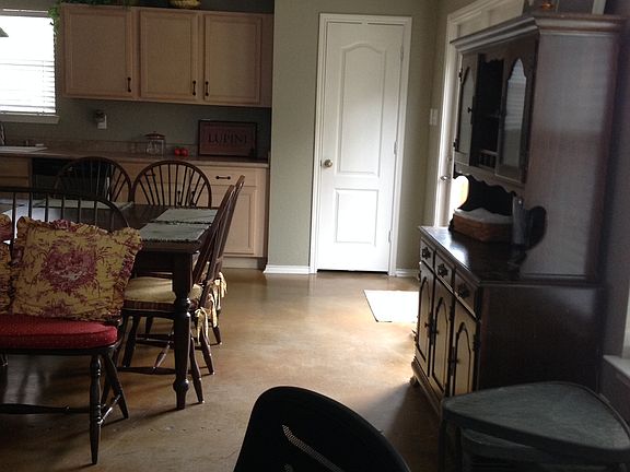 4th image of 7330 Brookport