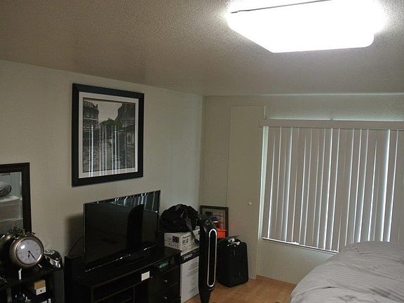3rd image of 6104 Geronimo Dr
