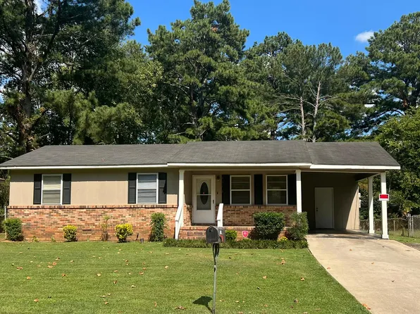 3018 Love Dr NW, Huntsville, AL 35816