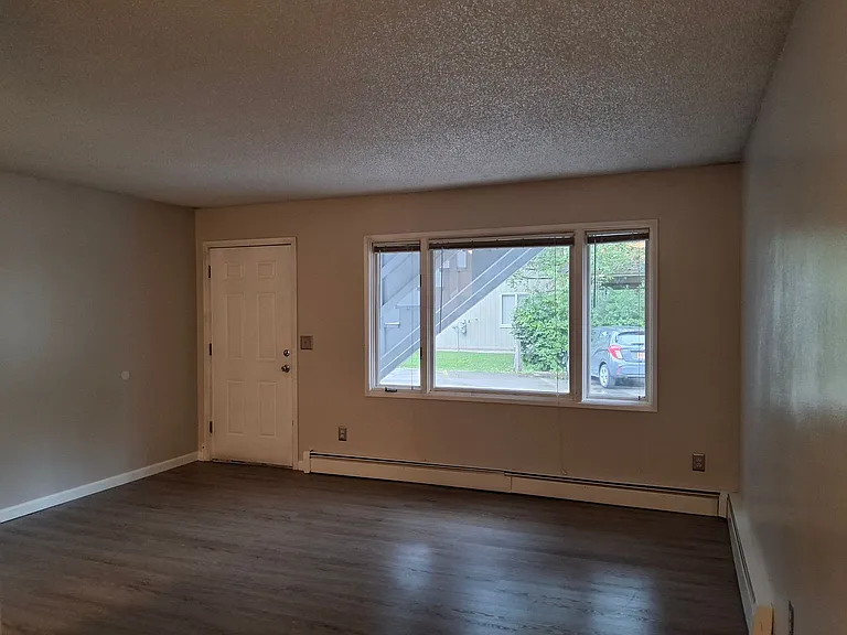 42n2620 — Photo 6