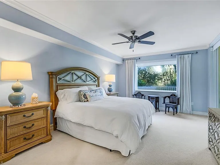 2728 Tiburon Blvd E #105 — Photo 9