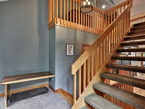 5th image of 28 Mountain View Drive