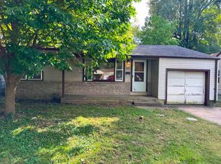 1838 E Monroe Ter, Springfield, MO 65802