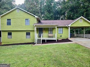 1372 Sir Knights Way, Lawrenceville, GA 30045