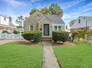 300 Jefferson Ave, Franklin Square, NY 11010