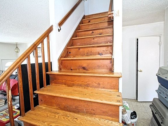 4th image of 1203 E 98th St