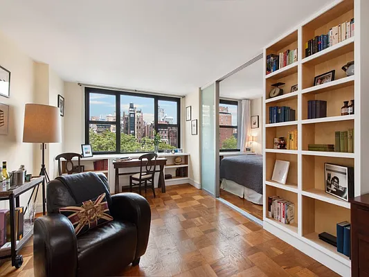 Sold by Sotheby's International Realty | media 2