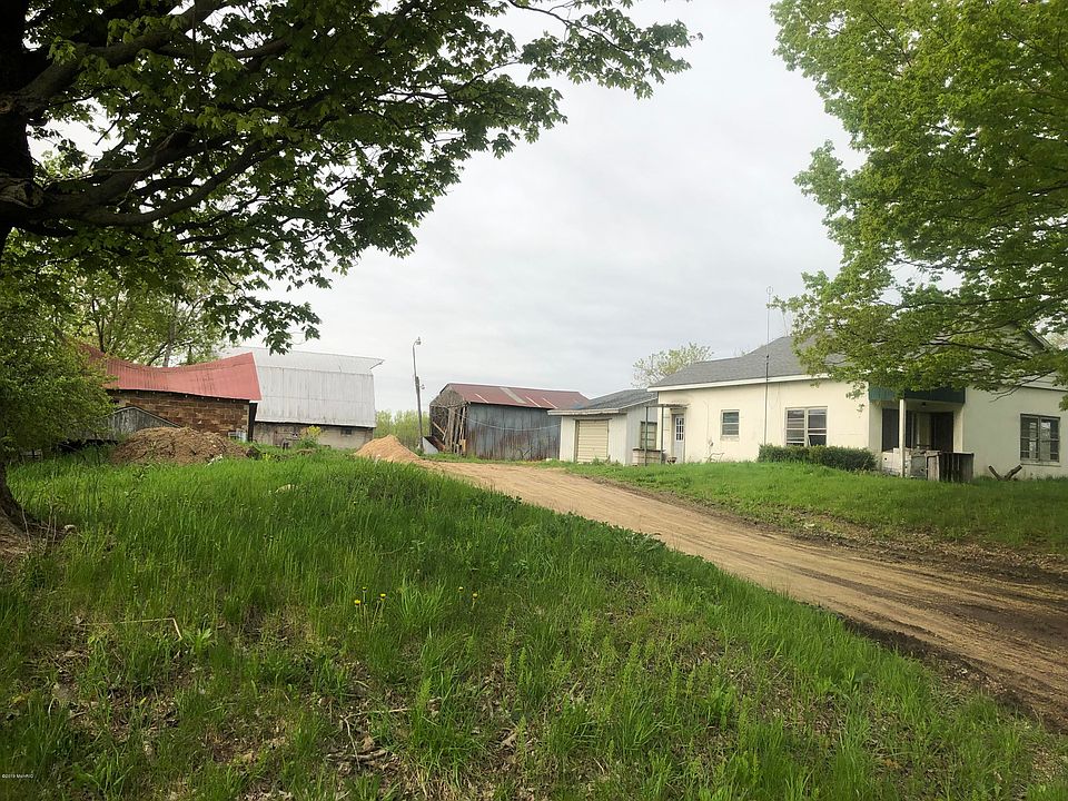 1st image of 6670 116th Ave