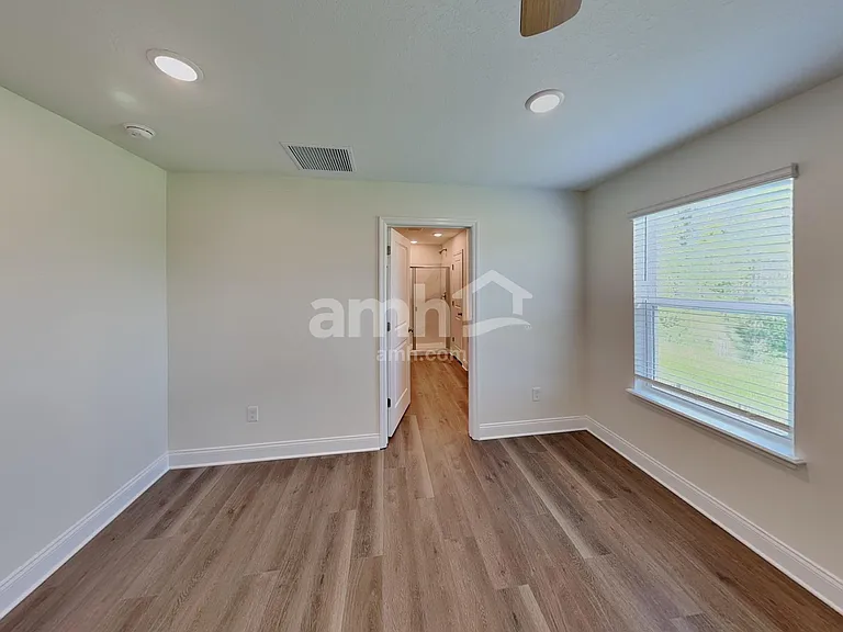 5666 Oesterle Rd — Photo 8