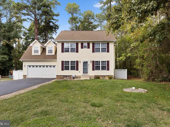 438 Dogwood Dr, Lusby, MD 20657