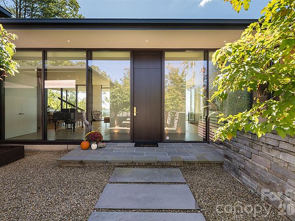2nd image of 353 Retreat Ridge Way