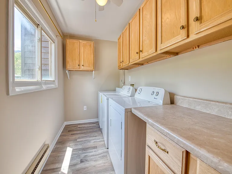 49 Riverside Villa Dr — Photo 24