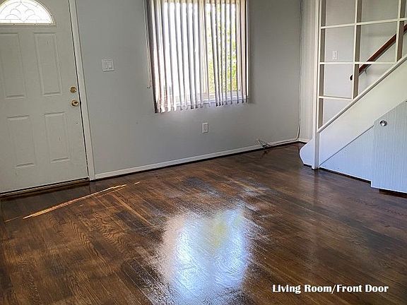 3rd image of 10705 Ashby Pl